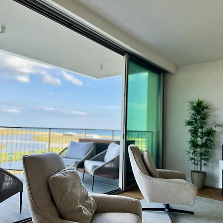 Bayline - 2 Spa-pool & Gym Apartment